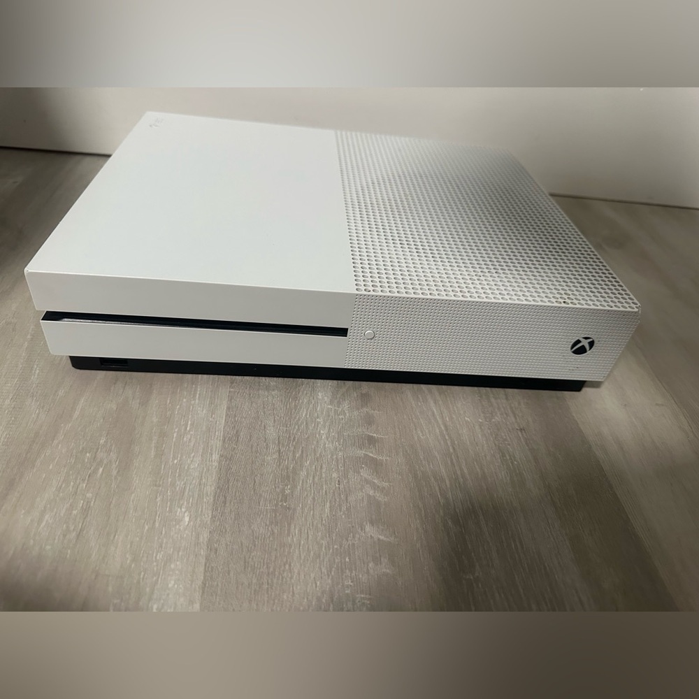 Xbox One S Microsoft game 365 GB